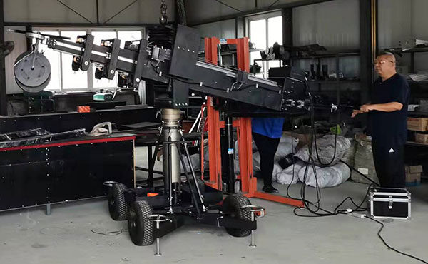 6.5m-telescopic-crane-1