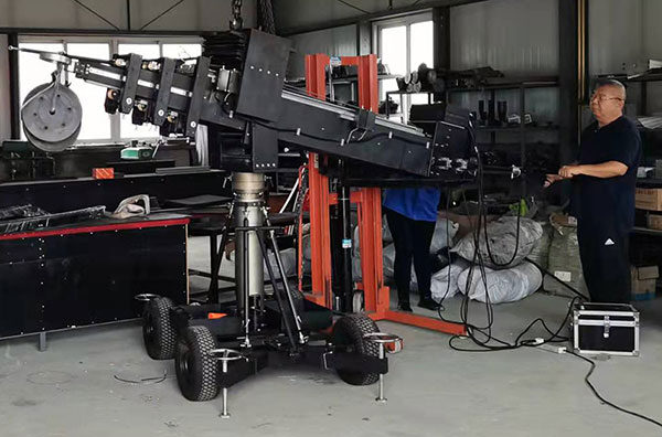 6.5m-telescopic-crane-0