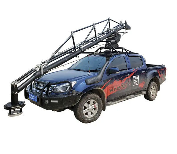 car mounted crane 2